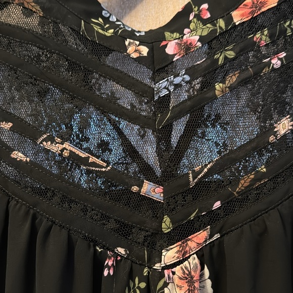 Boho Lace Floral Midi Dress – Navy Blue Vintage-Inspired (Size M)” - Picture 2 of 5